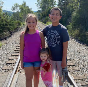 Meet your Posher, Laura